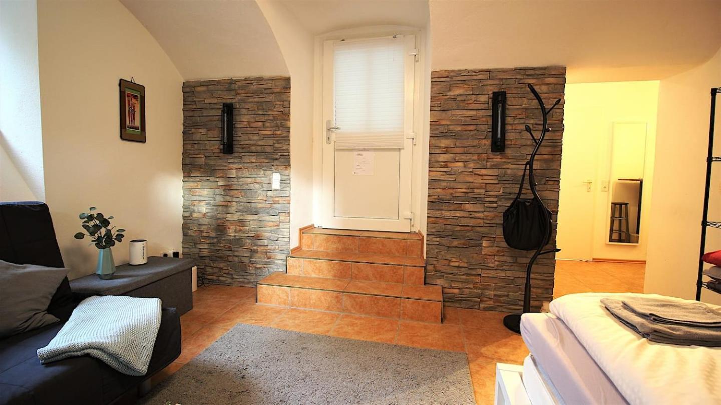 Fully Equipped Apartment Near Main Station Würzburg Dış mekan fotoğraf